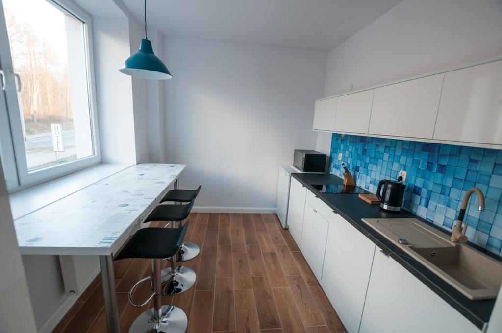 Hotel Komes Skarżysko-Kamienna Esterno foto