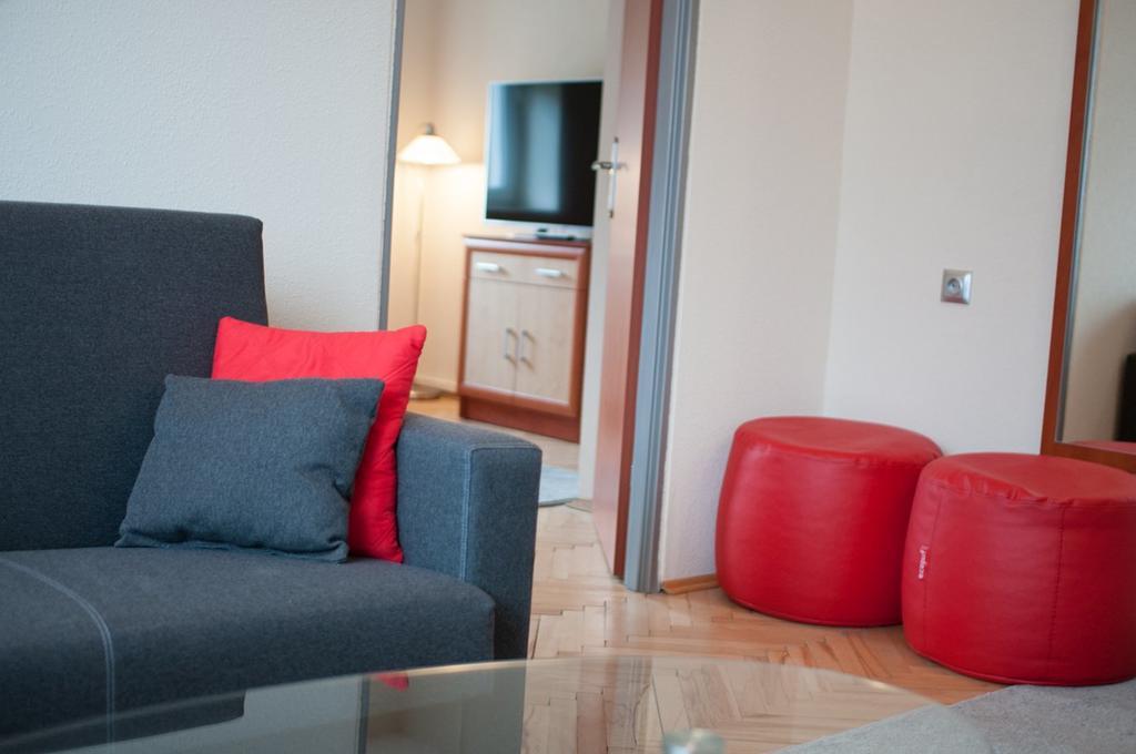Hotel Komes Skarżysko-Kamienna Esterno foto